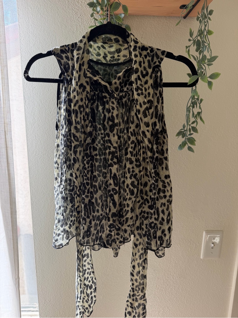 Anna Sui Sleeveless Animal Print Tie-Neck Blouse - Black & Cream